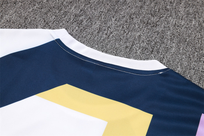 Real Madrid Training Jersey 23/24