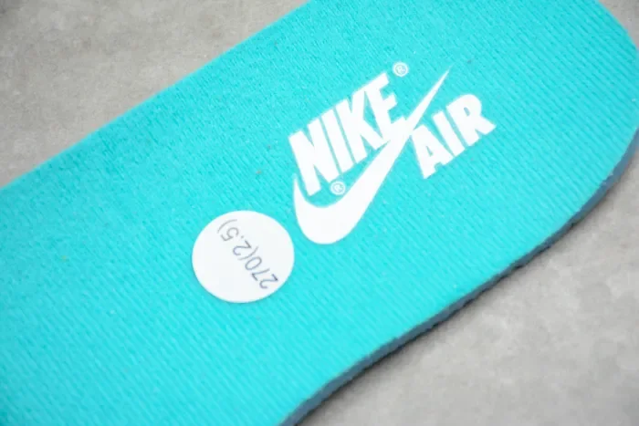 Air Jordan 1 Retro High OG “Turbo Green” 555088-311