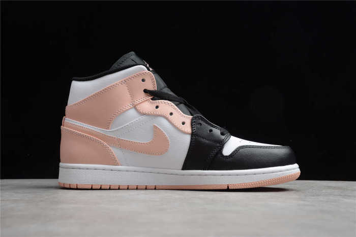Air Jordan 1 Mid Arctic Orange Black Toe 554724-133