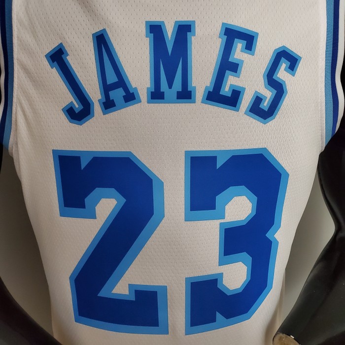 LeBron James Los Angeles Lakers 2020/21 Swingman Jersey White