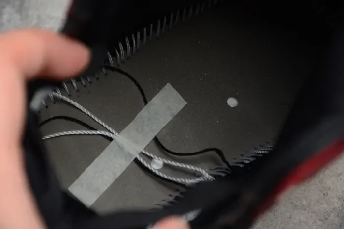 Air Jordan 1 Retro High OG “Bred Toe” 555088-610