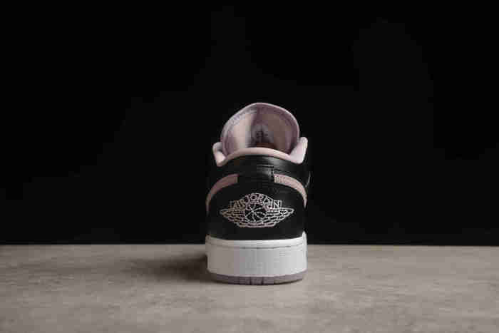Air Jordan 1 Low SE Black Iced Lilac Purple White DV1333-051