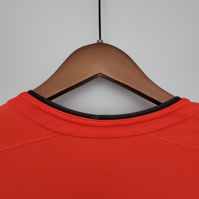 Manchester United Home Long Sleeve Retro Jersey 2002/04