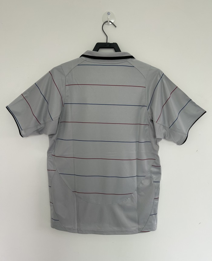 Barcelona Away Retro Jersey 2002/03