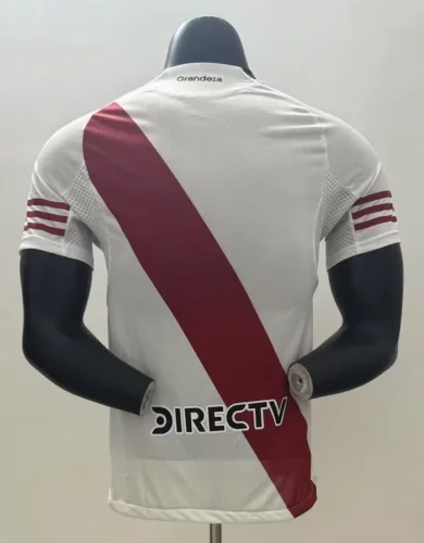 River Plate Home Man Player Version Jersey 25/26