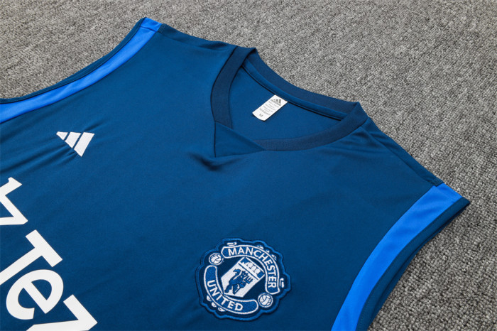 Manchester United Training Jersey 23/24