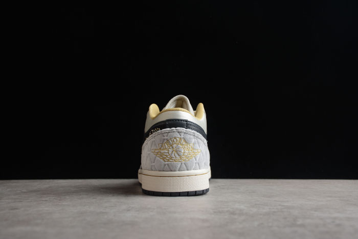 Air Jordan 1 Low Beaded Swooshes - DV1762-001