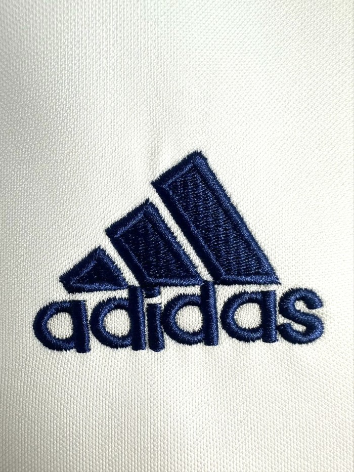 Real Madrid Home Retro Jersey 2001/02