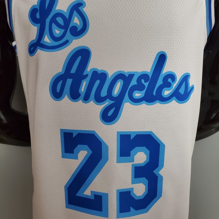 LeBron James Los Angeles Lakers 2020/21 Swingman Jersey White