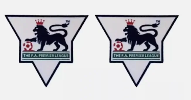 Chelsea Home Retro Jersey 2001/03