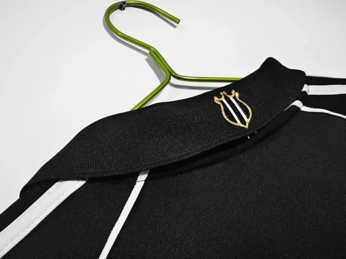 Newcastle United Away Retro Jersey 2000/01