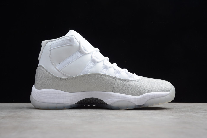 Air Jordan 11 WMNS “Metallic Silver” AR0715-100