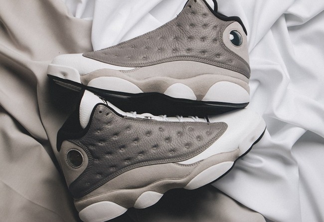 Air Jordan 13 Retro 'Atmosphere Grey' - ( 414571-016 )