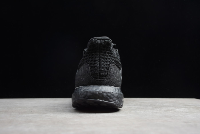 Ultra Boost 4.0 Black - EH1420