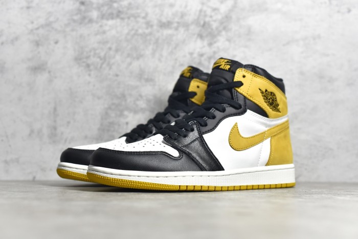 Air Jordan 1 Retro High OG “Yellow Ochre” 555088-109