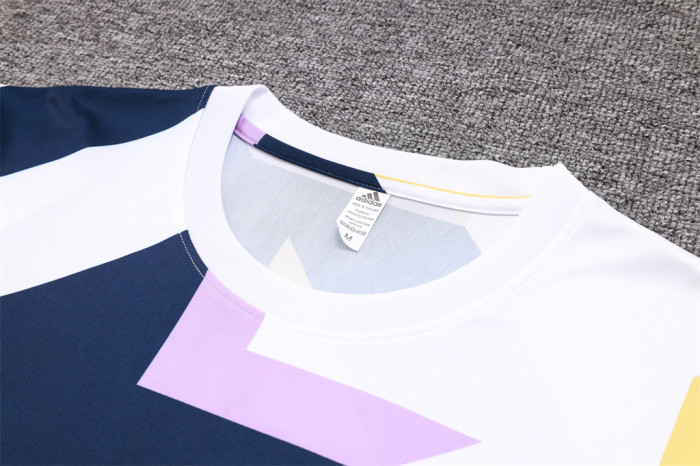 Real Madrid Training Jersey 23/24