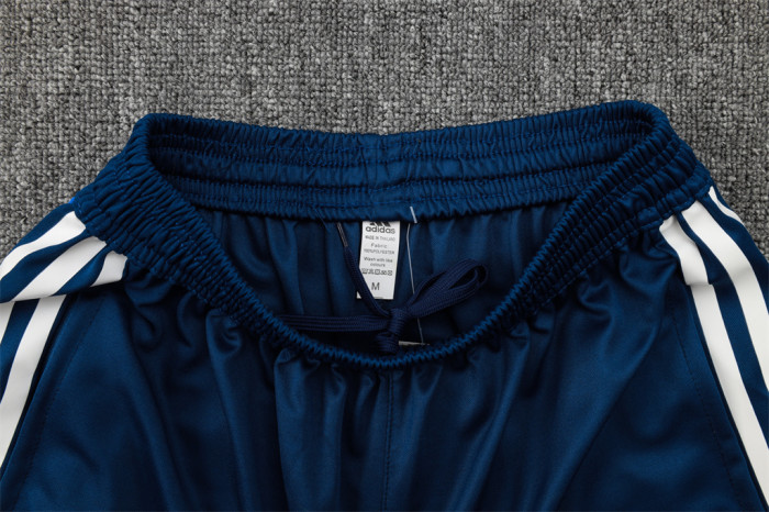 Manchester United Training Jersey 23/24