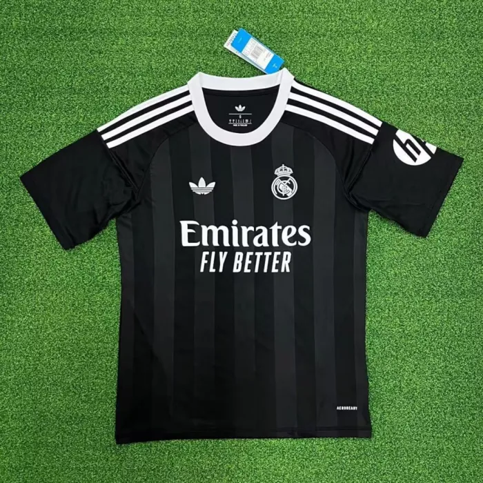 Real Madrid Black Goalkeeper Man Jersey 25/26
