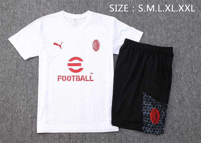 AC Milan Training Jersey 23/24
