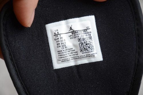 Air Jordan 1 Mid White Red Black BQ6472-101