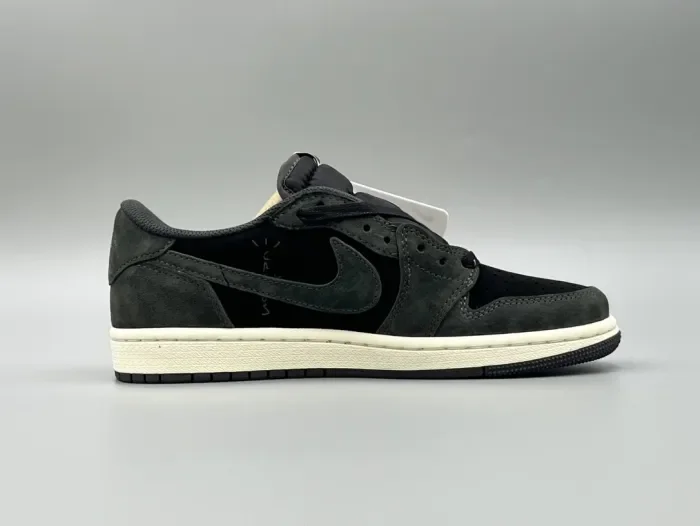 Travis Scott x Air Jordan 1 Black Beige