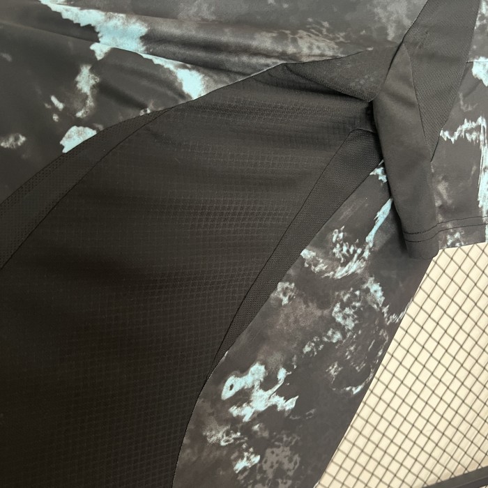 Bayern Munich Away Man Jersey 24/25