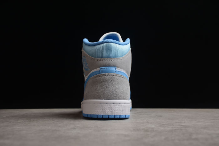 Air Jordan 1 Mid University Blue AJ1