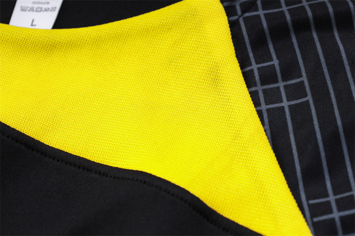 Paris Saint Germain Training Jersey 23/24