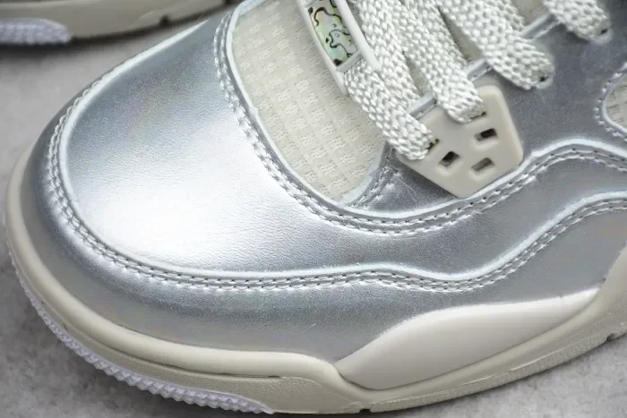Air Jordan 4 Pearl 742639-045