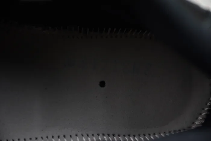 Air Jordan 11 “Cap and Gown” AJ11 378037-005