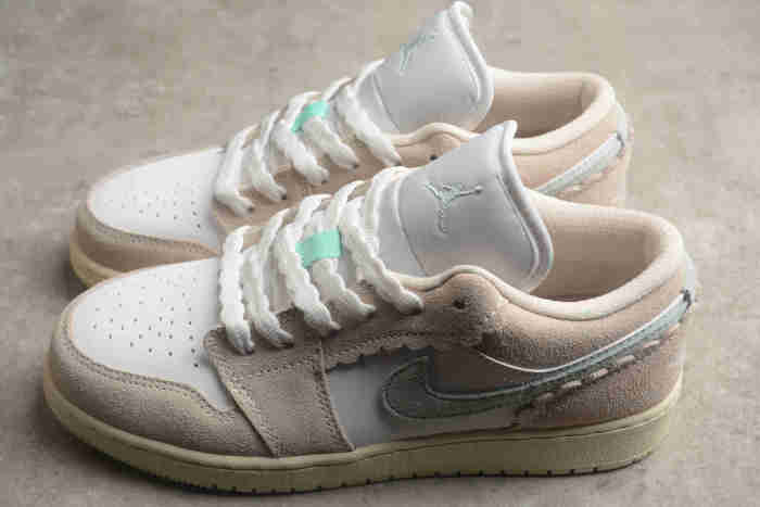 Air Jordan 1 Low Kids Pink Blue DZ5356-800