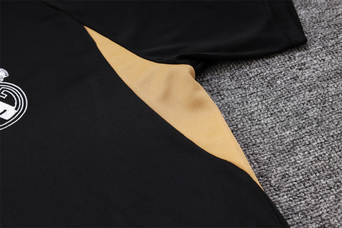 Real Madrid Training Jersey 23/24