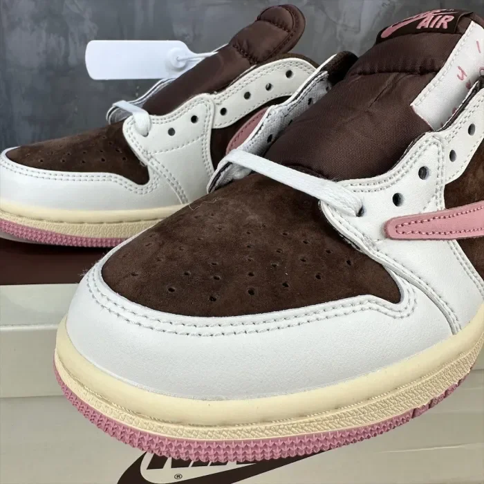 Travis Scott x Air Jordan 1 Low Brown Pink