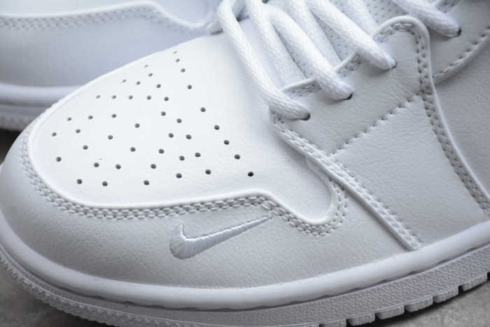 Air Jordan 1 MID SE Swoosh On Tour CW7589-100