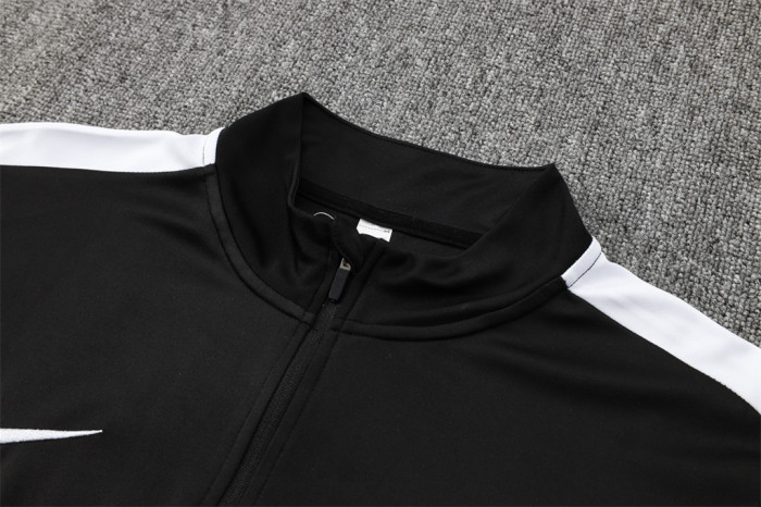 Paris Saint GermainTraining Jersey Suit 23/24