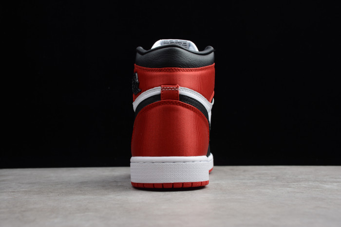 Air Jordan 1 Satin Black Toe”WMNSCD0461-016