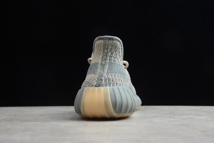 Yeezy Boost 350 V2 FZ5421