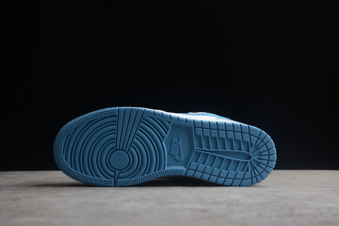 Air Jordan 1 Low GS 'Washed Denim' DM8947-100