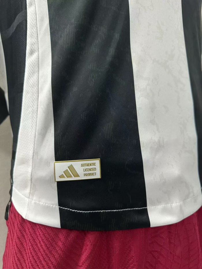 Juventus Home Player Jersey 24/25