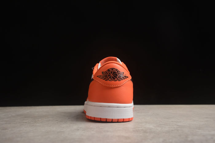 Air Jordan 1 Low OG Starfish | CZ0775-801 |