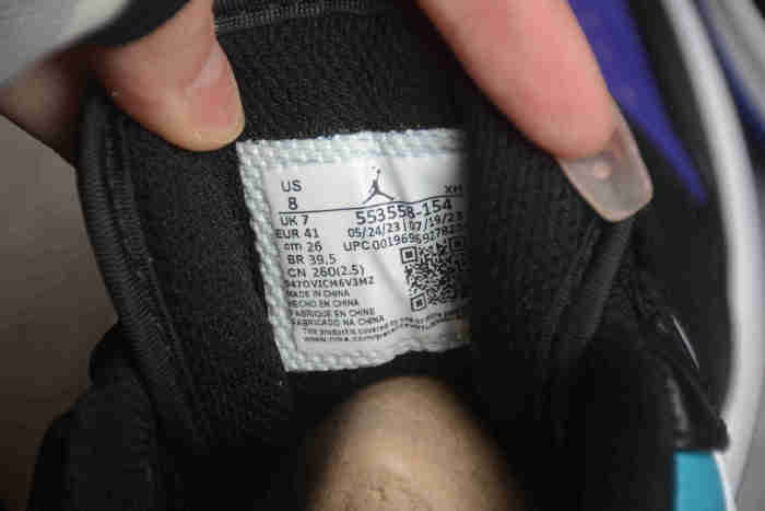 Air Jordan 1 Low White Black Bright Concord 553558-154