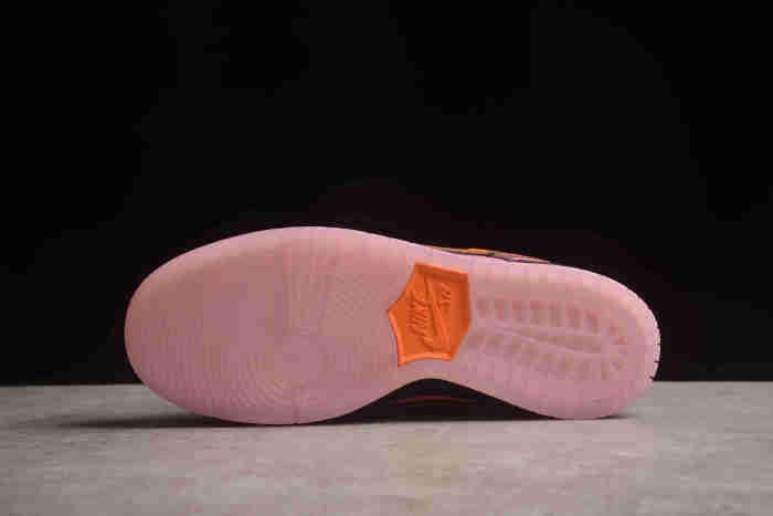 SB Dunk Low Pro QS Bubbles (FZ8320-400)