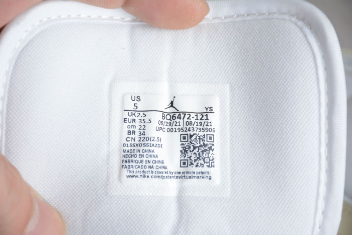 Air Jordan 1 Mid SE Coconut Milk Particle Grey