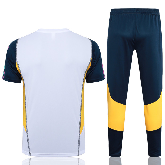 Real Madrid Training Jersey 23/24