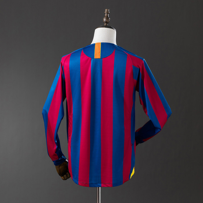 Barcelona Home Long Sleeve Retro Jersey 2005/06
