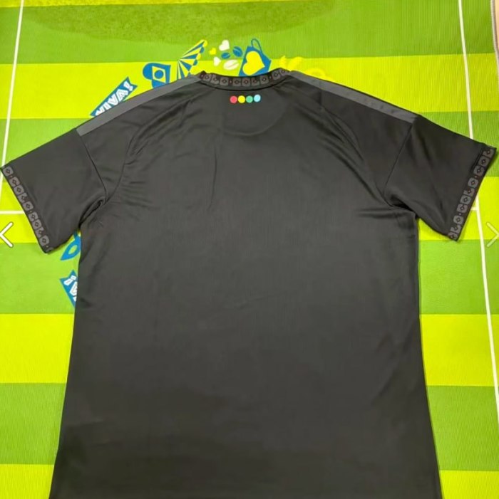 Colo-Colo Away Man Jersey 26/27