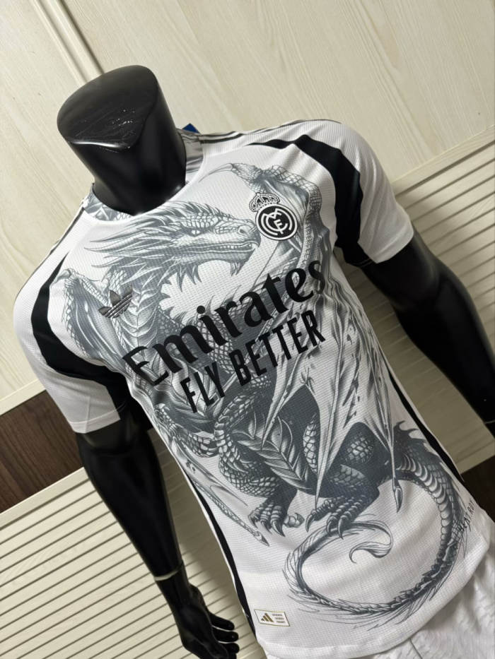 Real Madrid Special Player Jersey 25/26