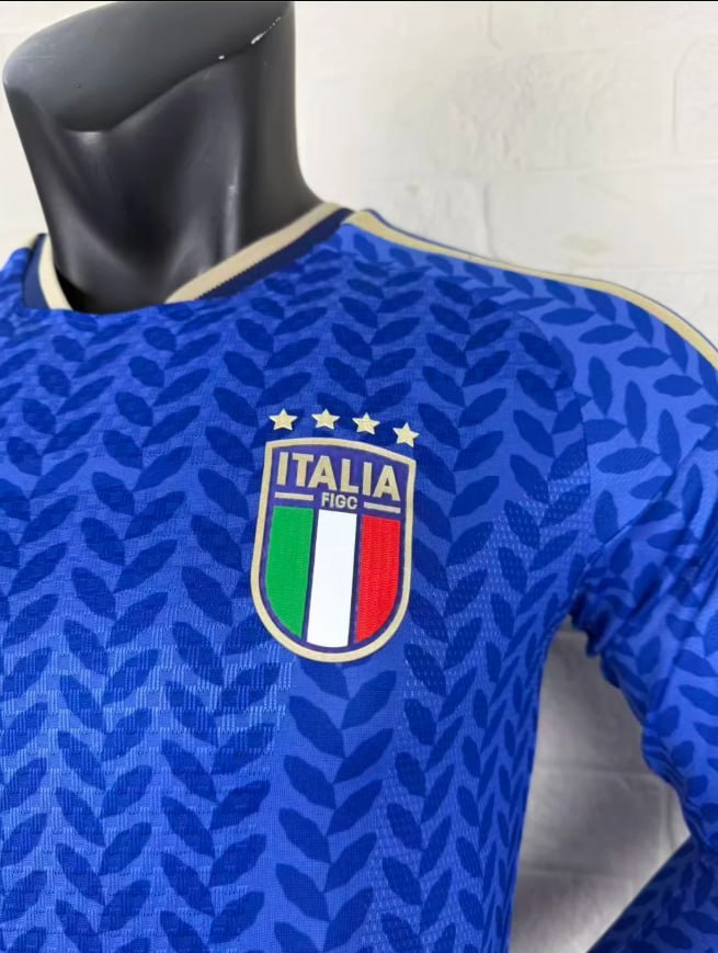 Italy 2026 World Cup Home Player Long Sleeve Men Jersey