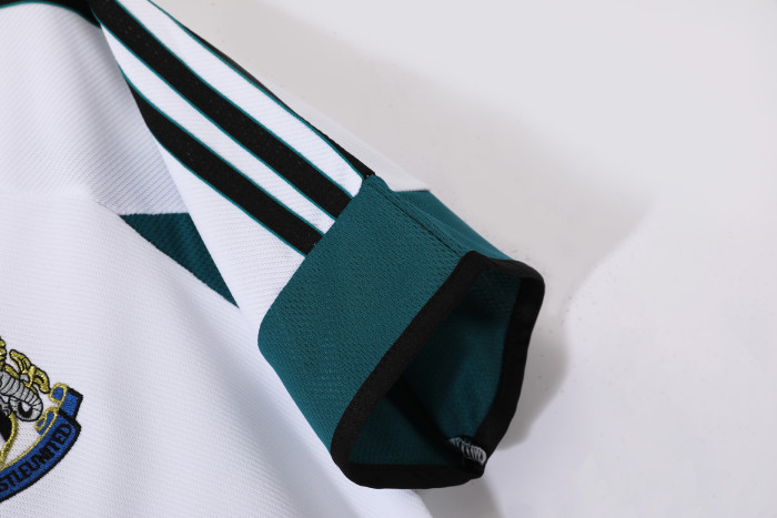 Newcastle United Away Retro Jersey 1999/00