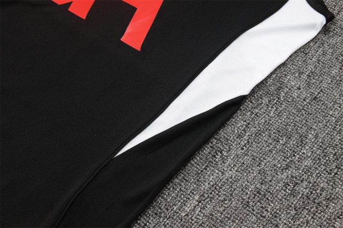 Liverpool Training Jersey 25/26